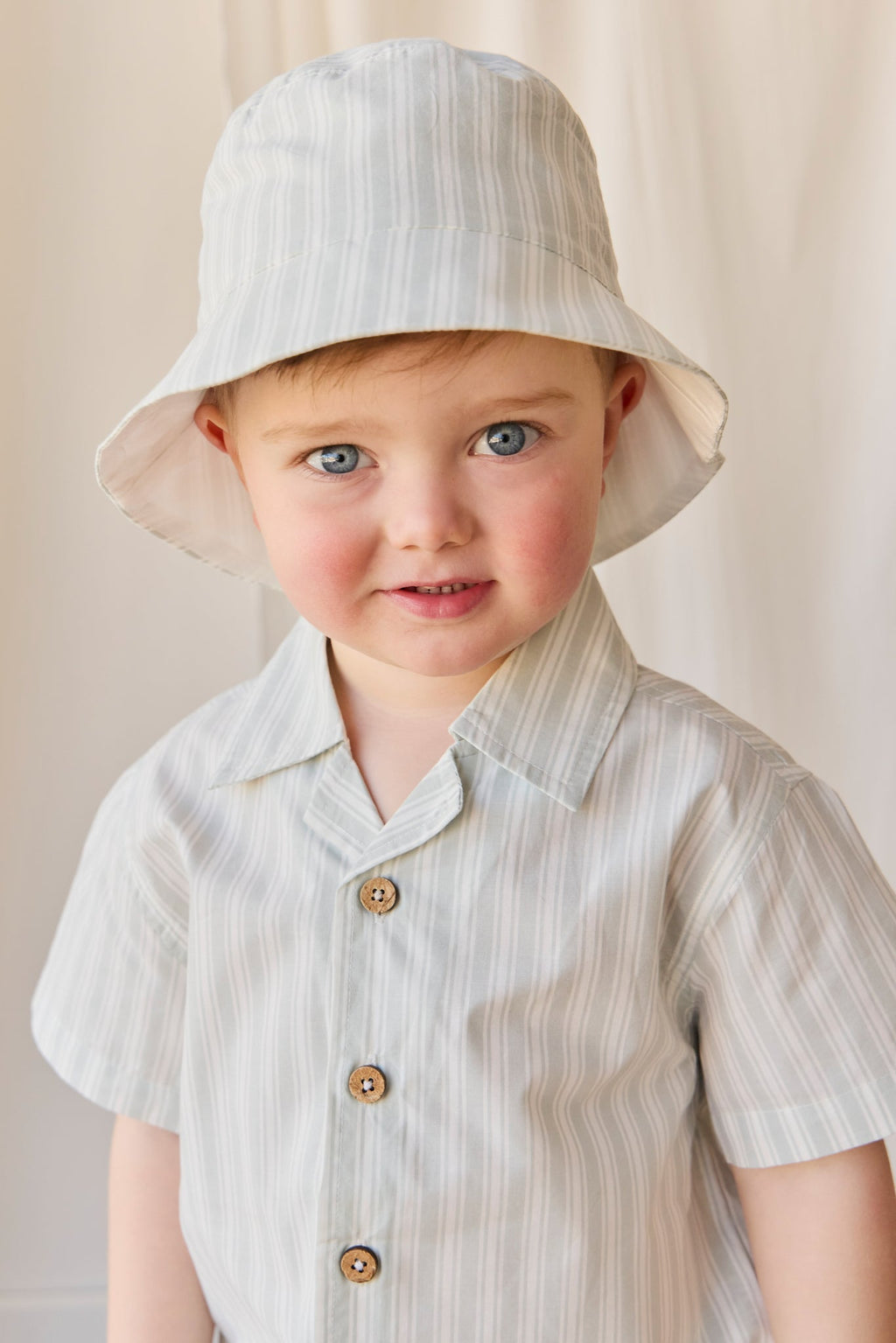 Chemise en coton biologique à rayures variées Coastal Shoreline avec boutonnage pour bébés et enfants garçons de 6 mois à 5 ans