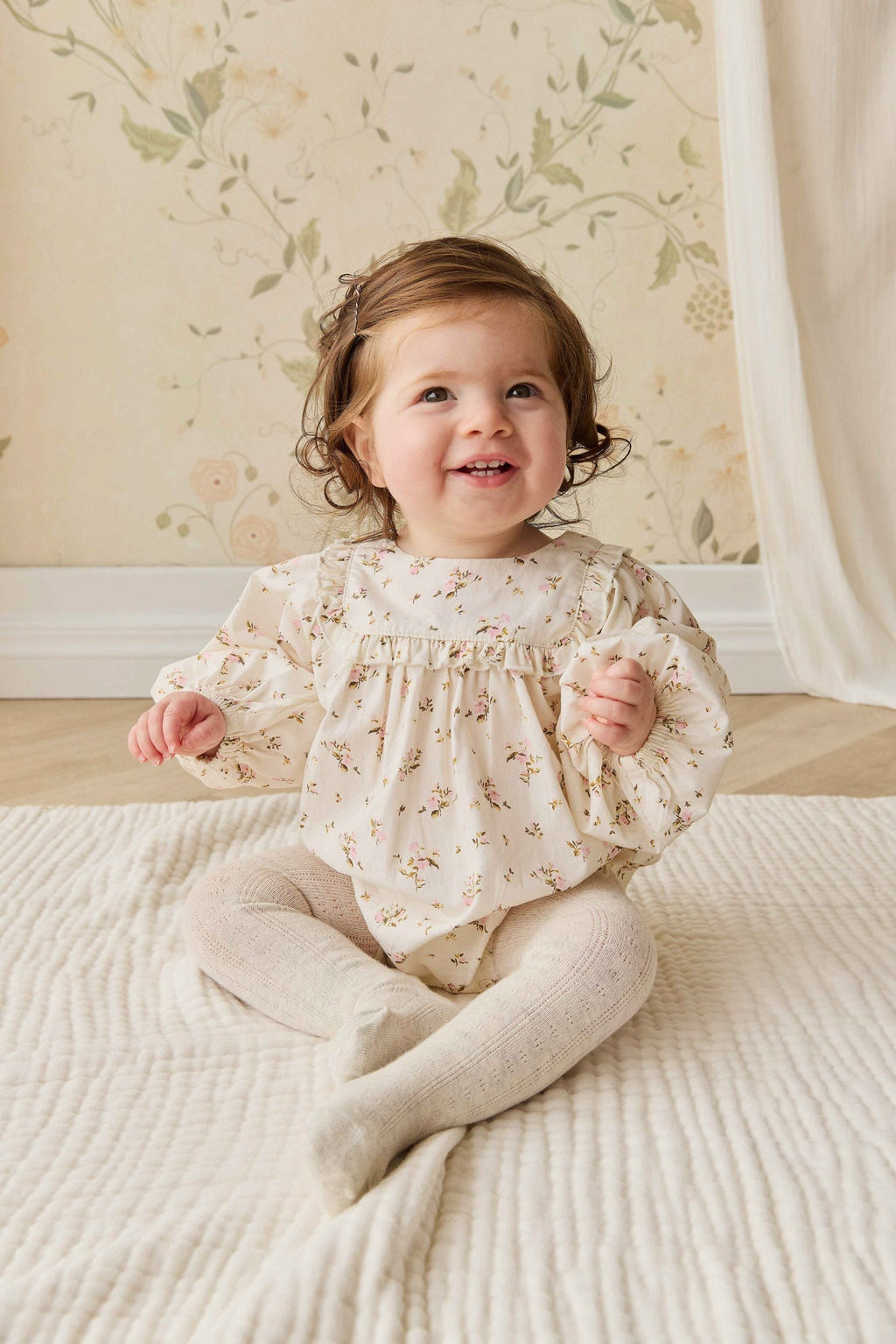 Barboteuse en coton biologique à imprimé floral antique avec boutons-pression pour fillettes de 2 à 3 ans