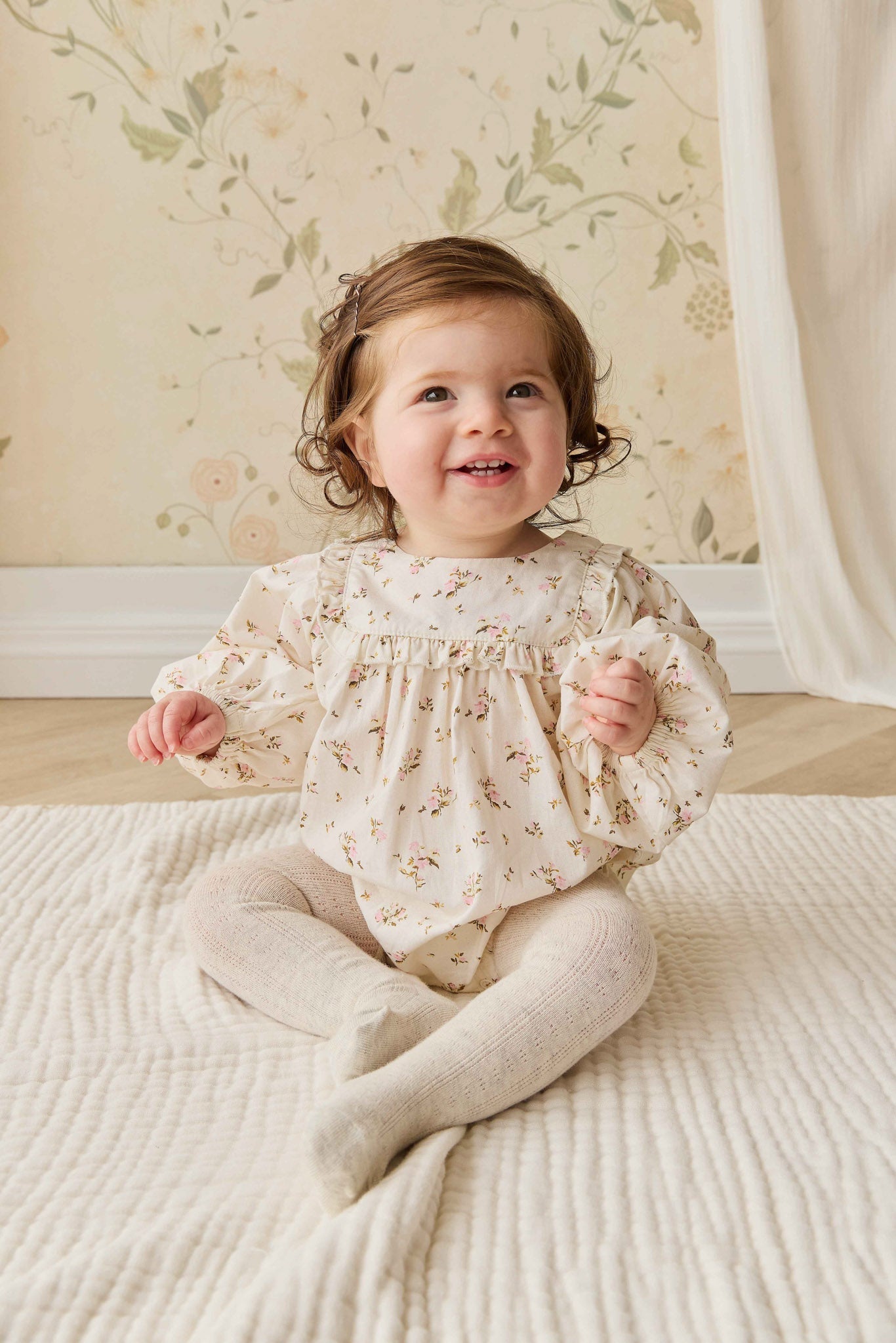 Barboteuse en coton biologique à imprimé floral antique avec boutons-pression pour fillettes de 2 à 3 ans