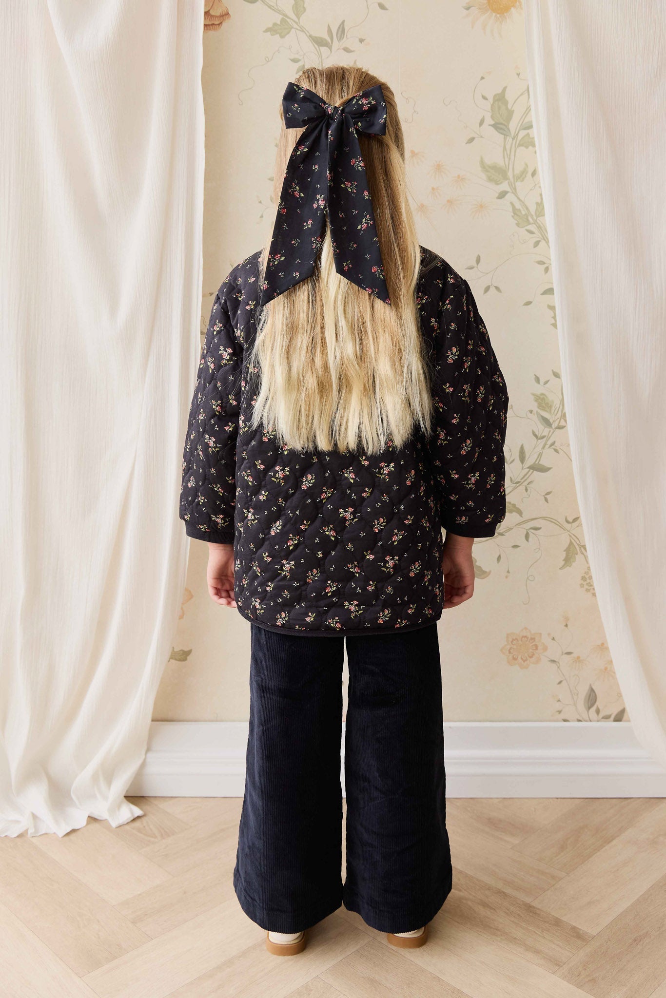 Pantalon classique en coton noir uni avec taille élastique pour bébés et petites filles de 6 mois à 5 ans
