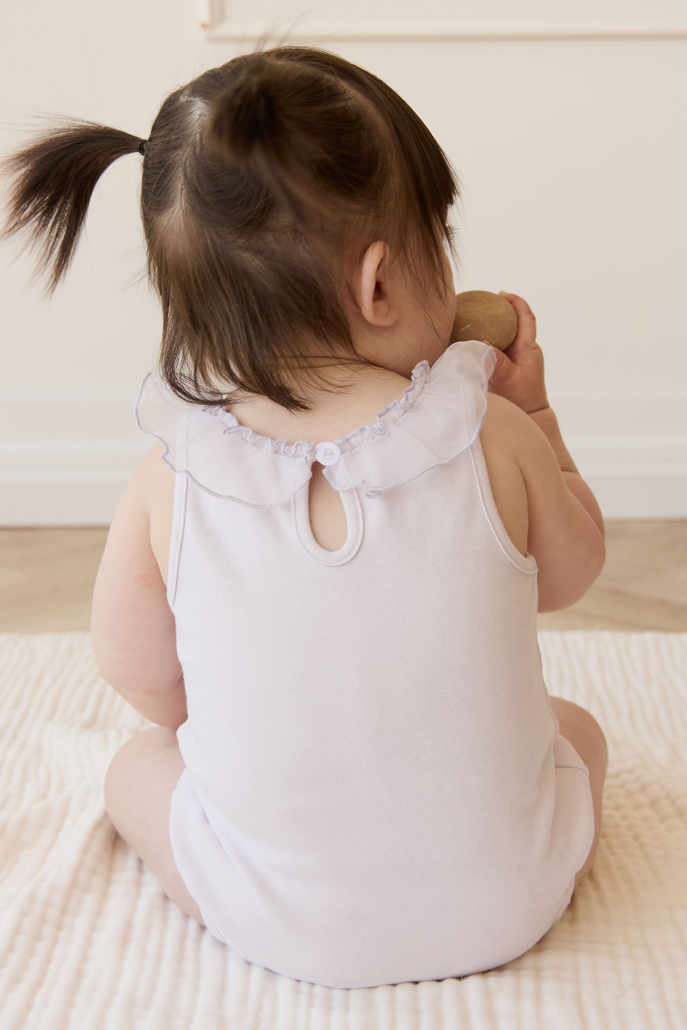 Barboteuse en coton à imprimé hortensia floral avec boutons-pression pour bébés et petites filles de 0 à 3 ans