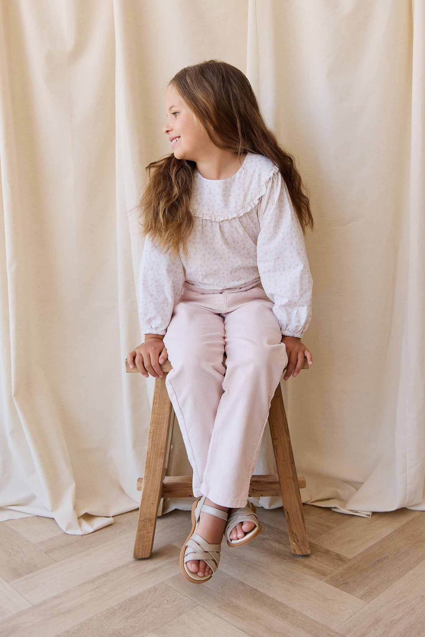 Pantalon en coton uni rose brumeux doux et romantique avec taille élastique pour bébés et petites filles de 6 mois à 5 ans