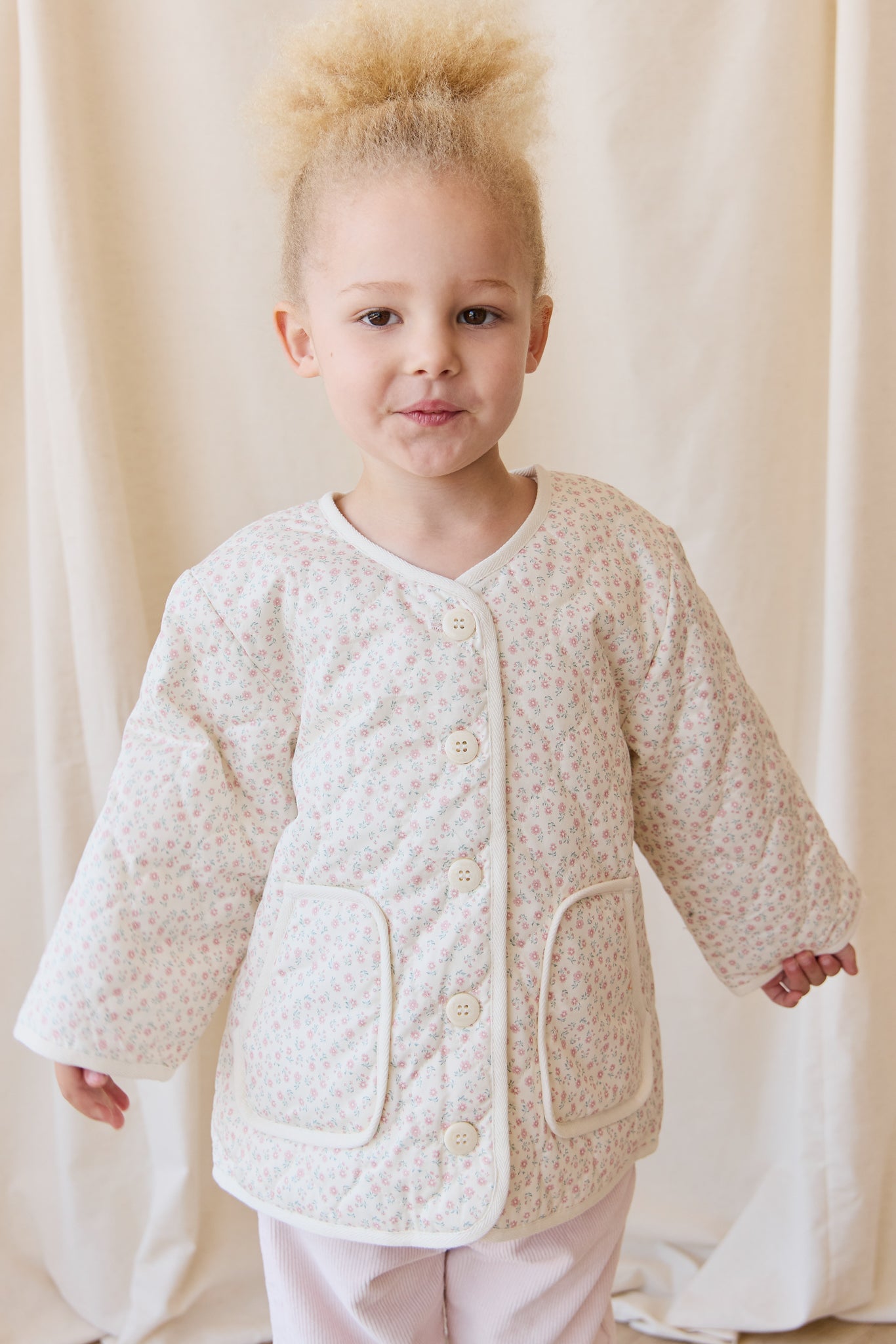 Veste matelassée en coton à imprimé floral fleuri d'antan avec fermeture boutonnée pour bébés et petites filles de 6 mois à 10 ans