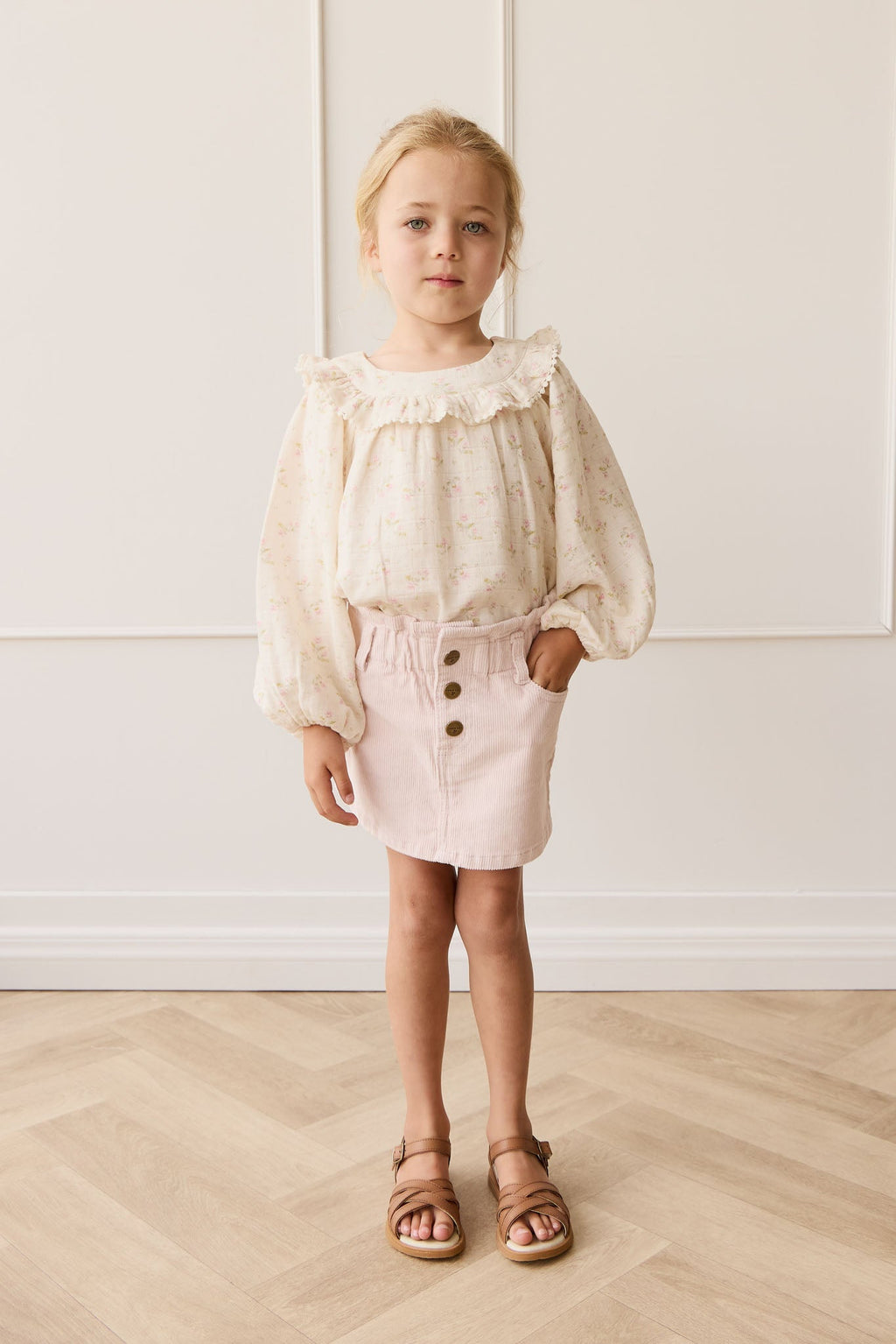 Jupe en coton uni rose brumeux et doux pour bébés et petites filles de 6 mois à 4 ans avec taille élastique