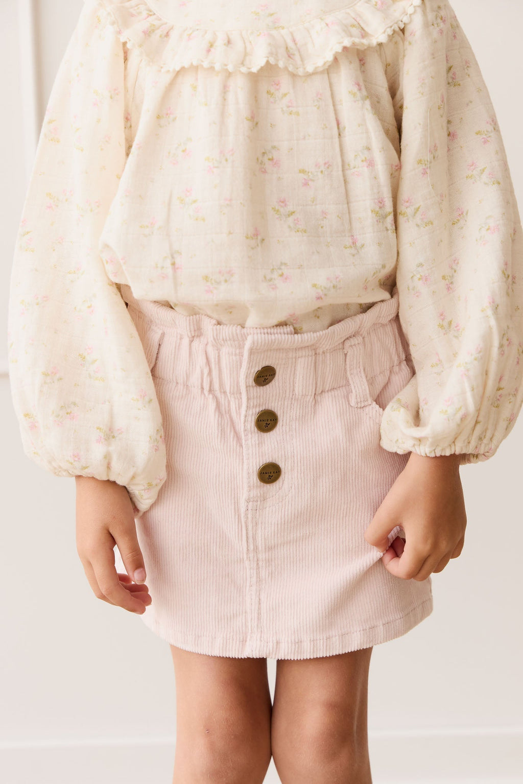 Jupe en coton uni rose brumeux et doux pour bébés et petites filles de 6 mois à 4 ans avec taille élastique