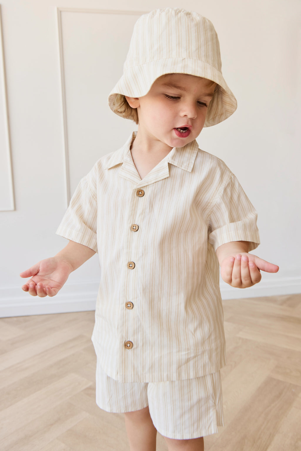 Bob en coton biologique à rayures multicolores en mousse souple avec large bord pour bébé et enfant TP-G