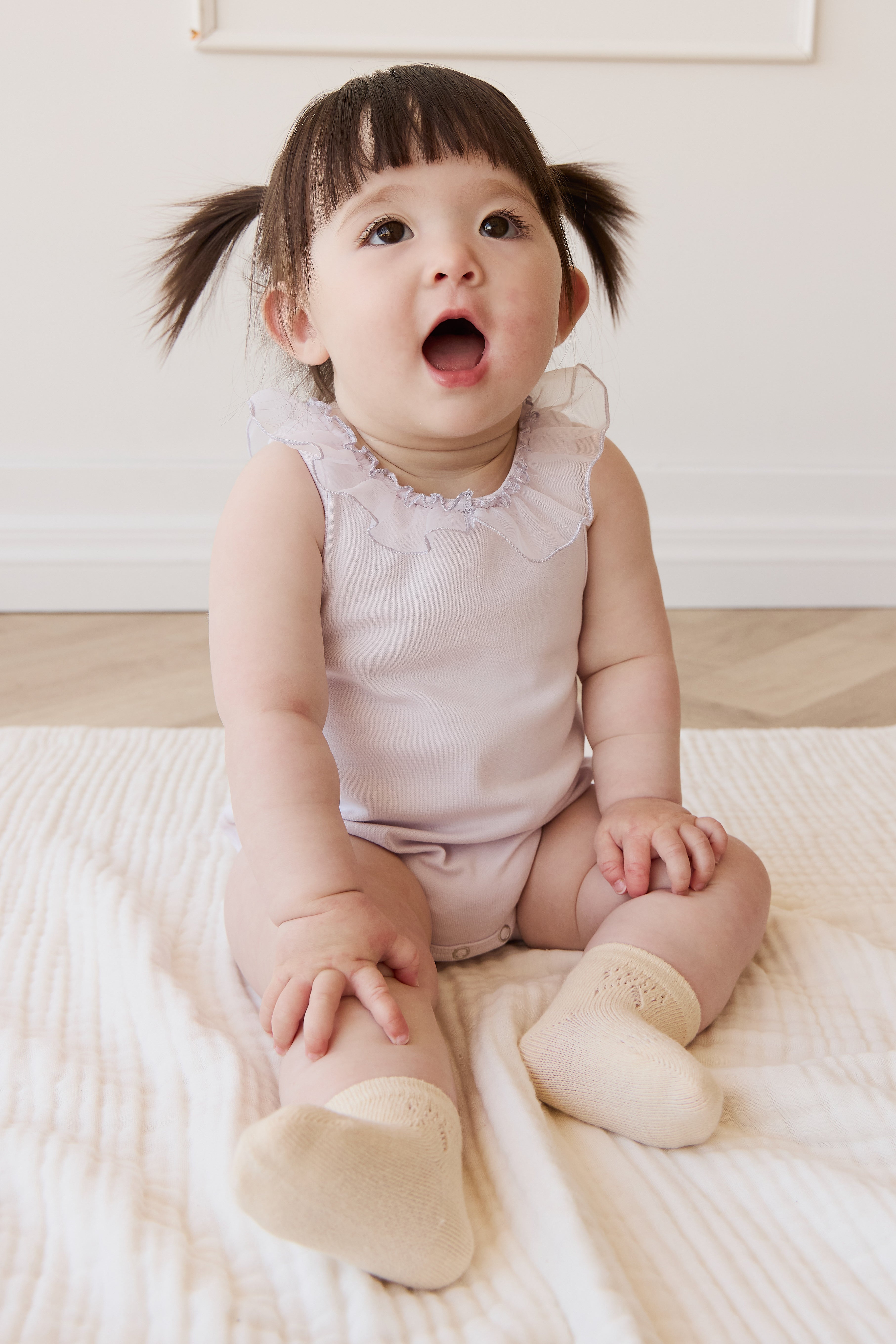 Barboteuse en coton à imprimé hortensia floral avec boutons-pression pour bébés et petites filles de 0 à 3 ans